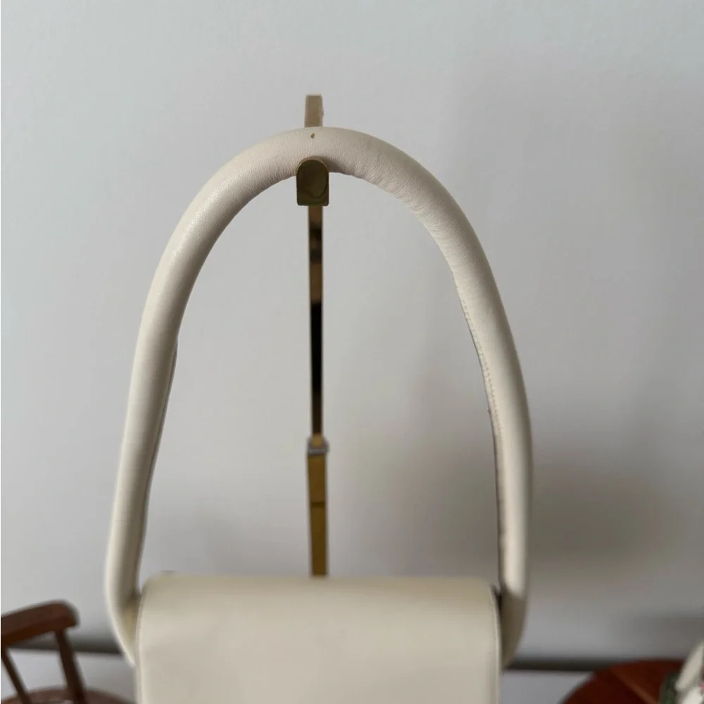 Vintage Giorgio Armani La Prima Shoulder Bag - Picture 4 of 11